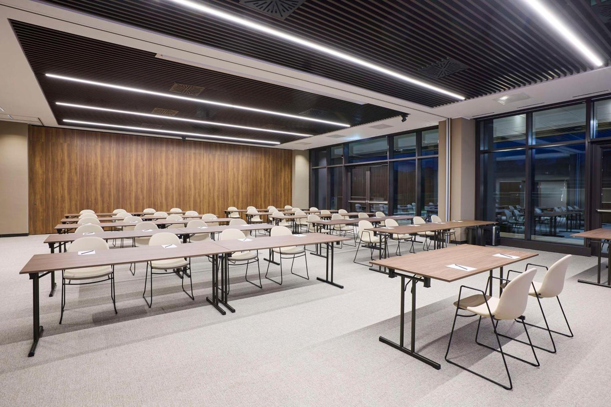 Radisson Blu Hotel, Bergamo Choruslife Bagian luar foto